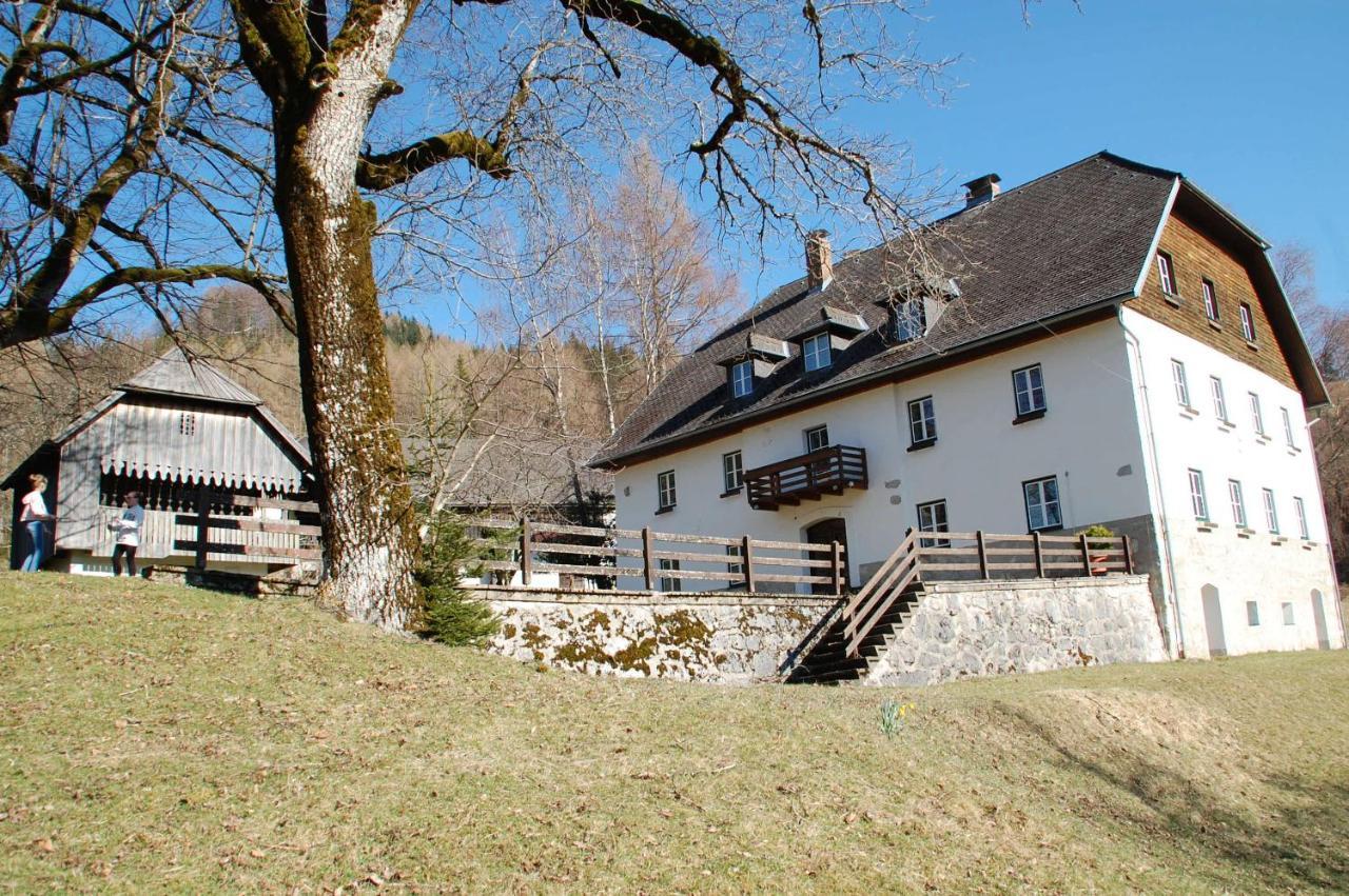 Pension Gut Trogern バート・アイゼンカッペル エクステリア 写真